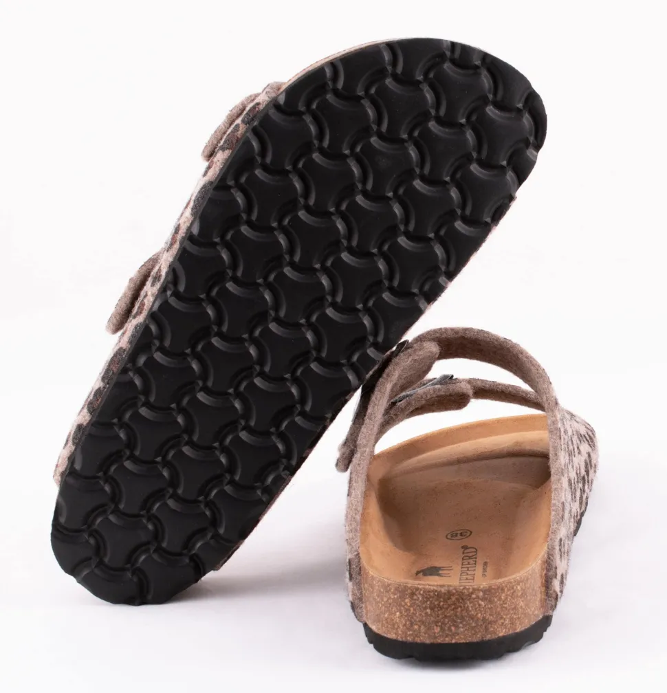 Cassandra sandals