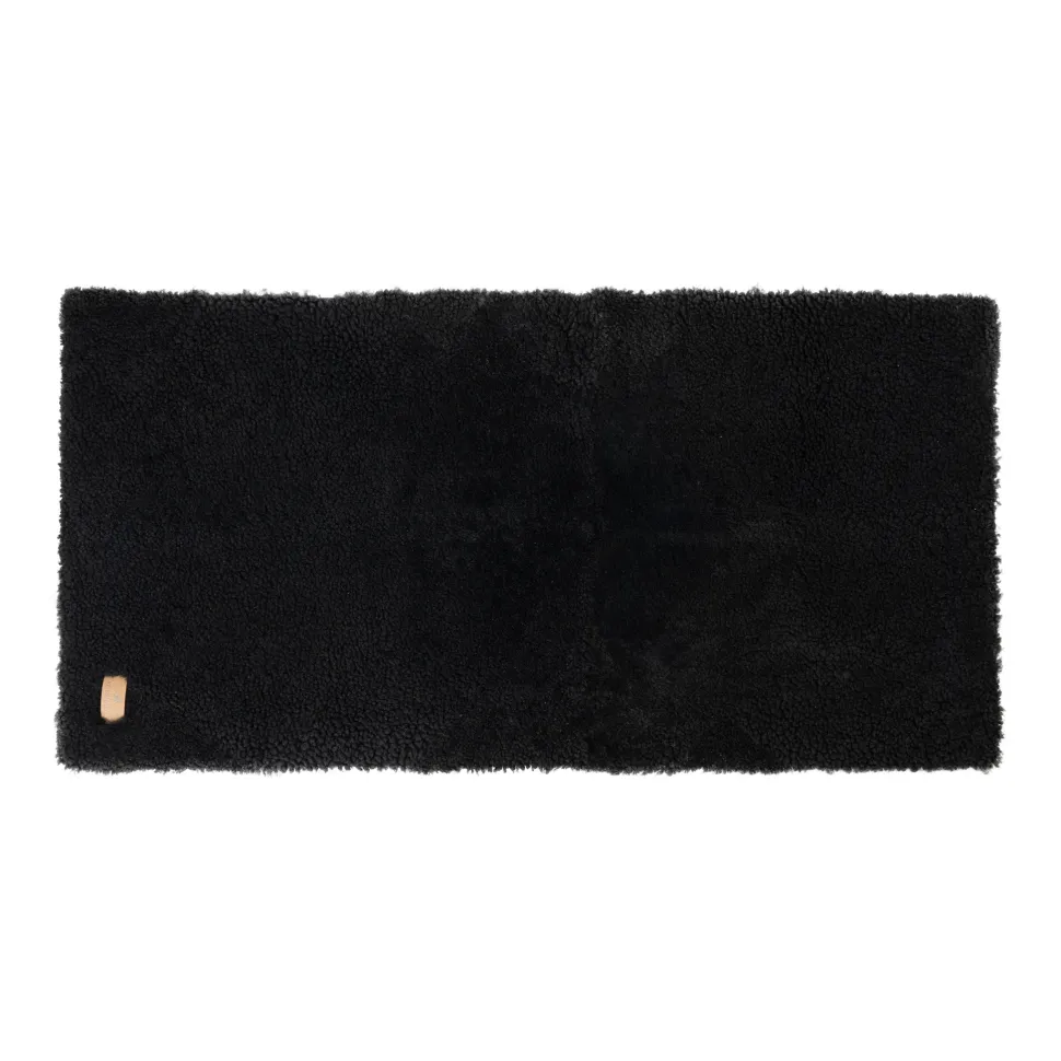 Ebba rug