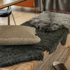 Ella rug