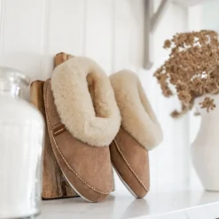 Emmy slippers