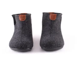 Erik slippers