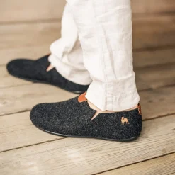 Ernst slippers