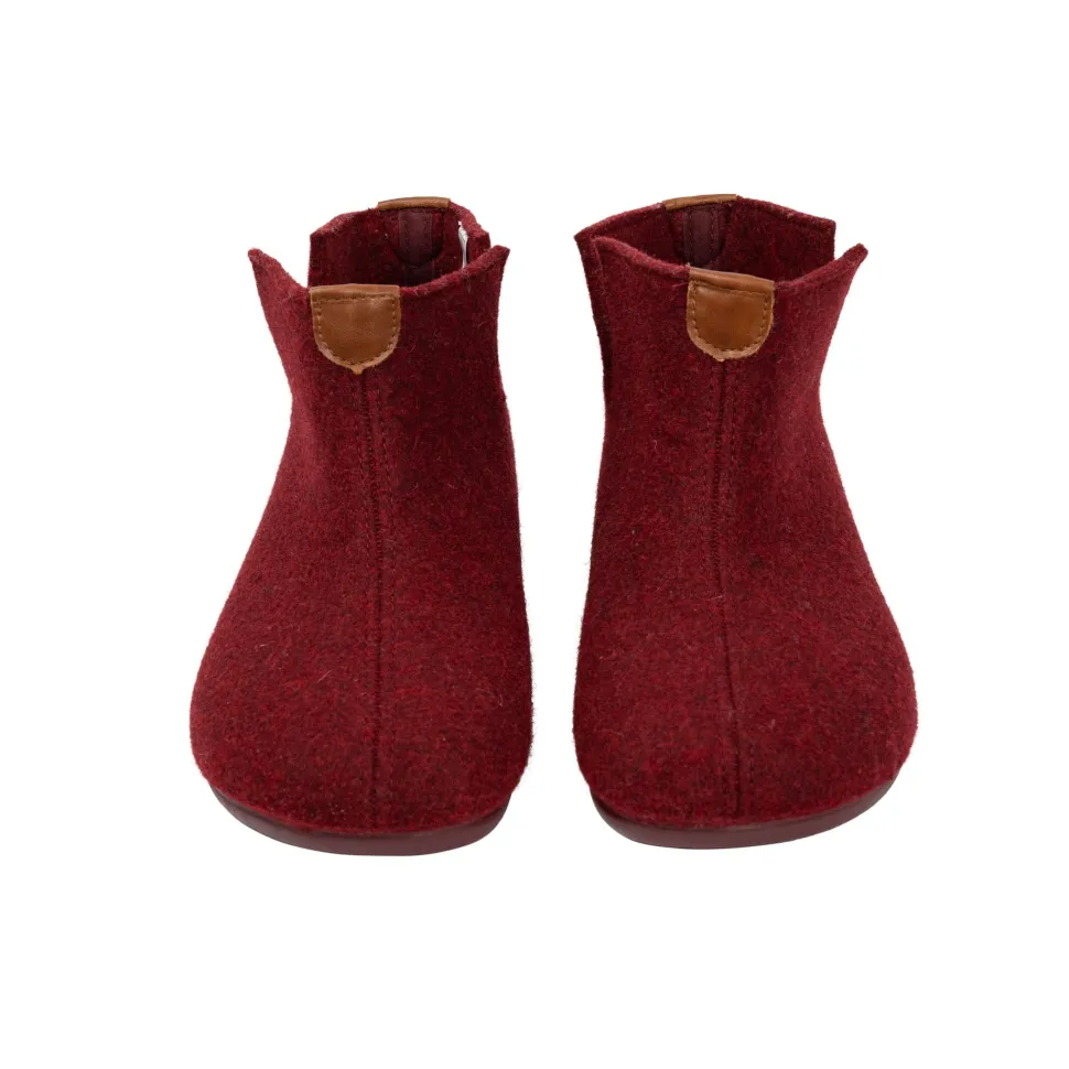 Ester slippers