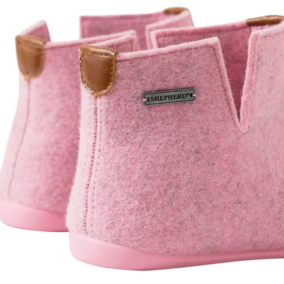 Ester slippers