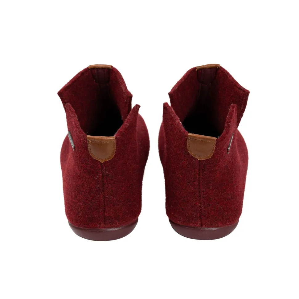 Ester slippers