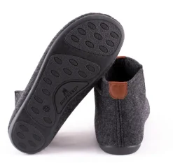 Ester wool slippers