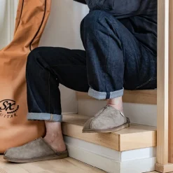 Hugo slippers