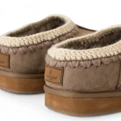Izzy shoes