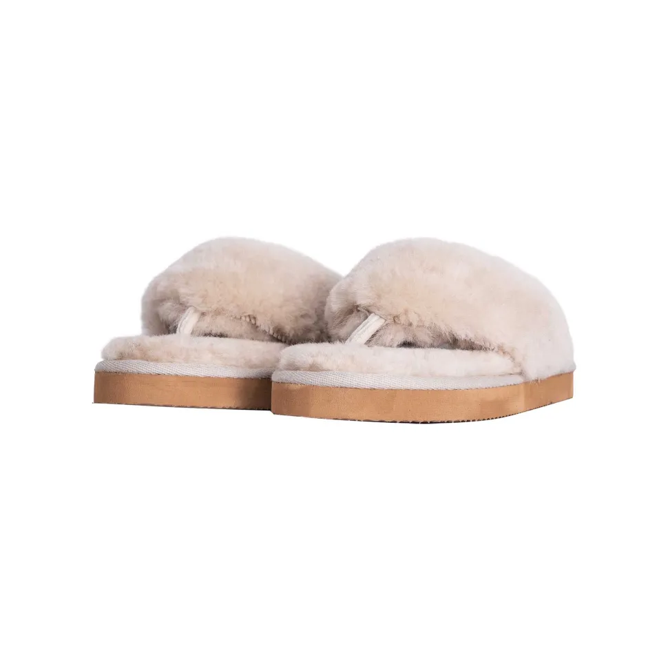Jasmine slippers