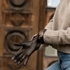 Kate gloves