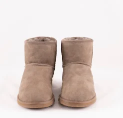 Laura suede boots