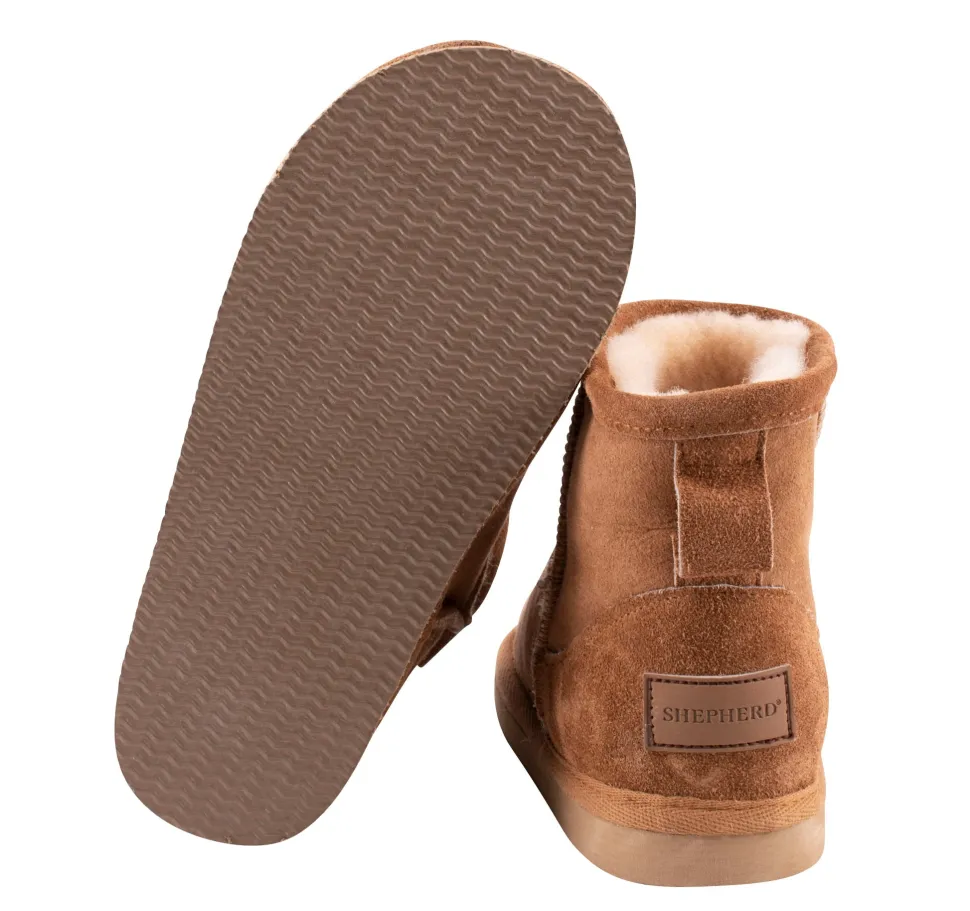 Laura suede boots