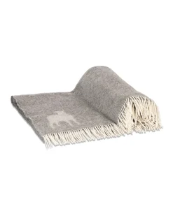 Lennie Jacquard woven blanket