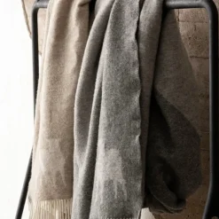 Lennie Jacquard woven blanket