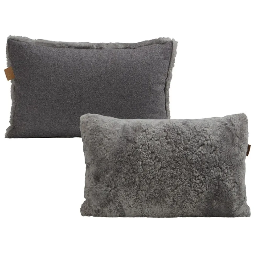 Lina cushion