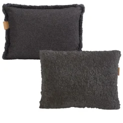 Lina cushion