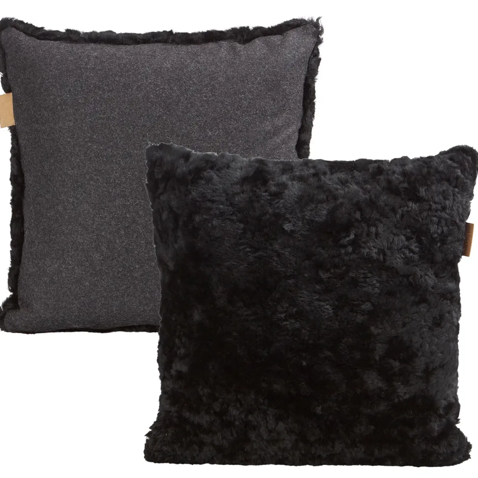 Lina cushion