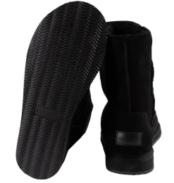 Linda sheepskin boots