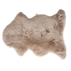 Livia sheepskin rug