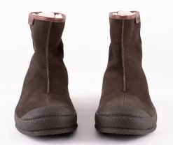 Loke suede boots