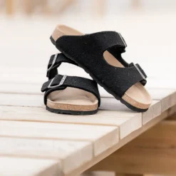 Mikael sandals