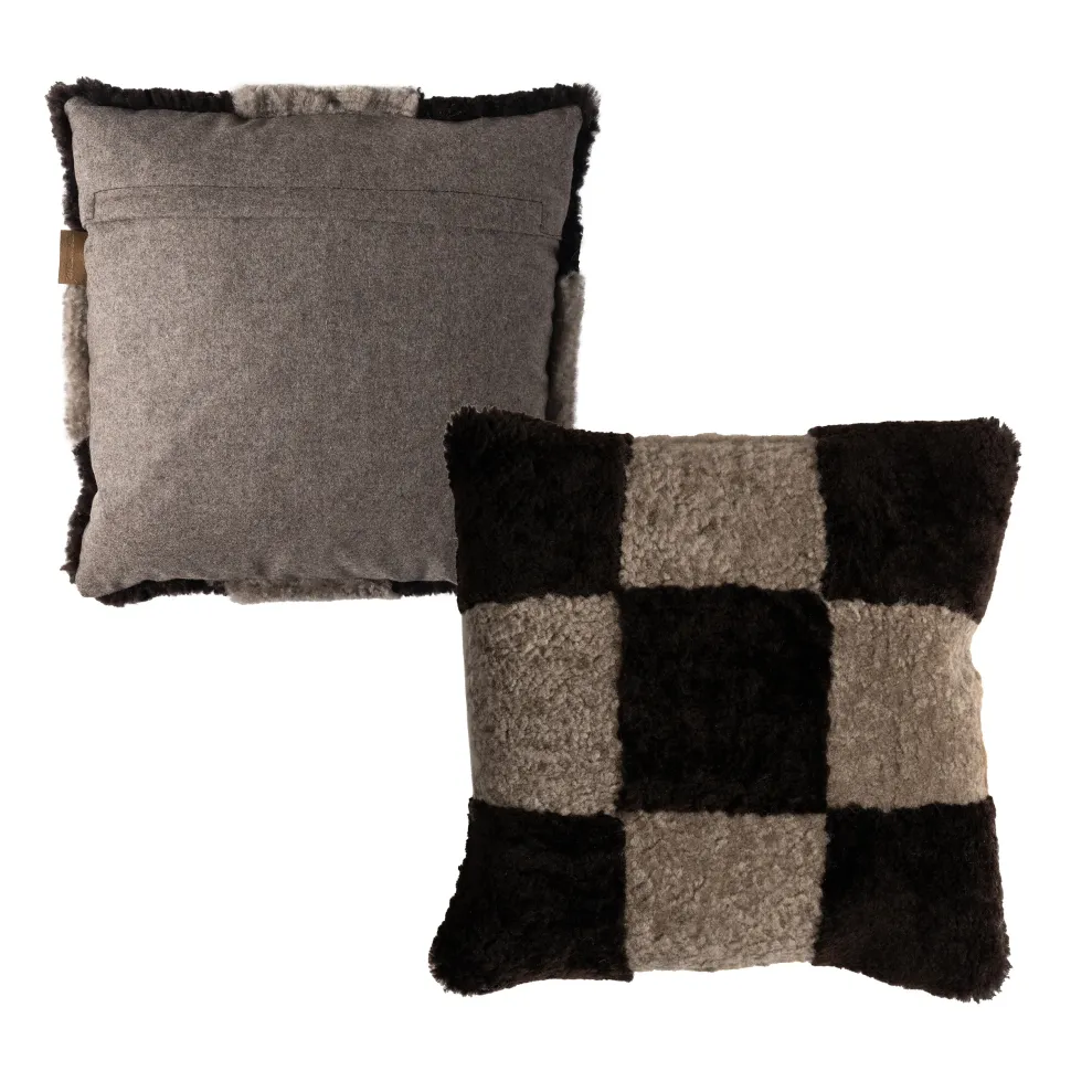 Ruth cushion