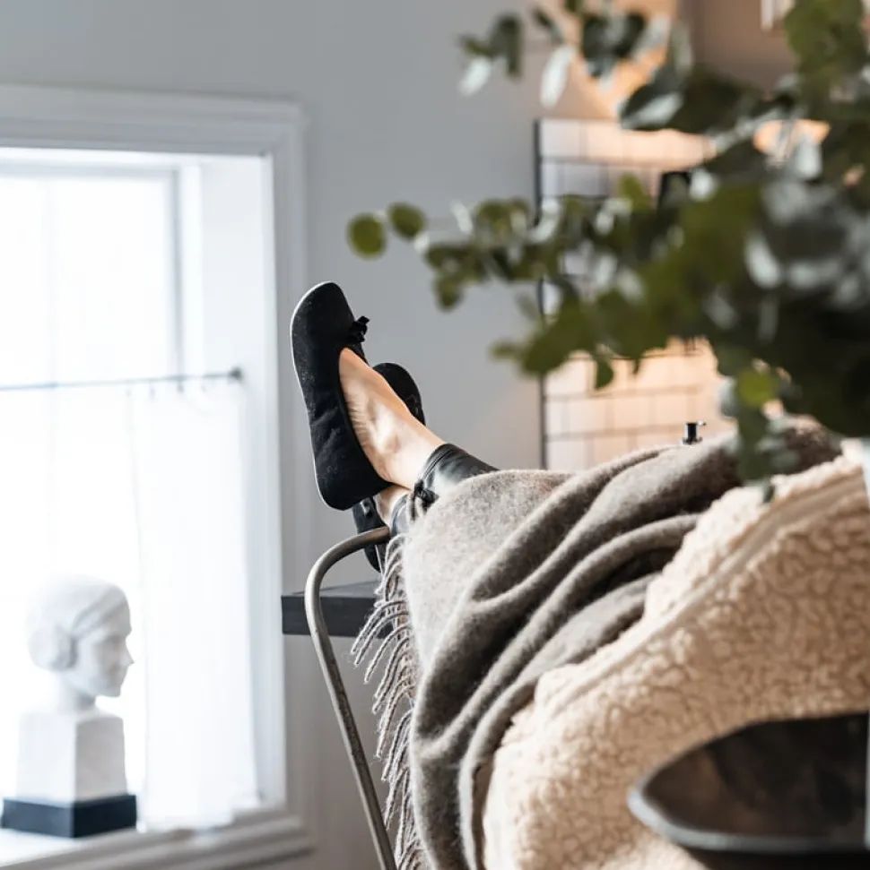 Saga slipper