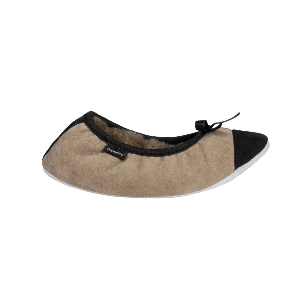 Saga slippers
