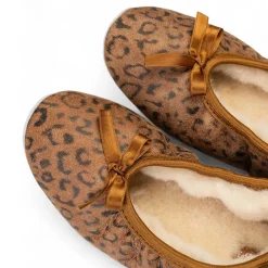 Saga slippers