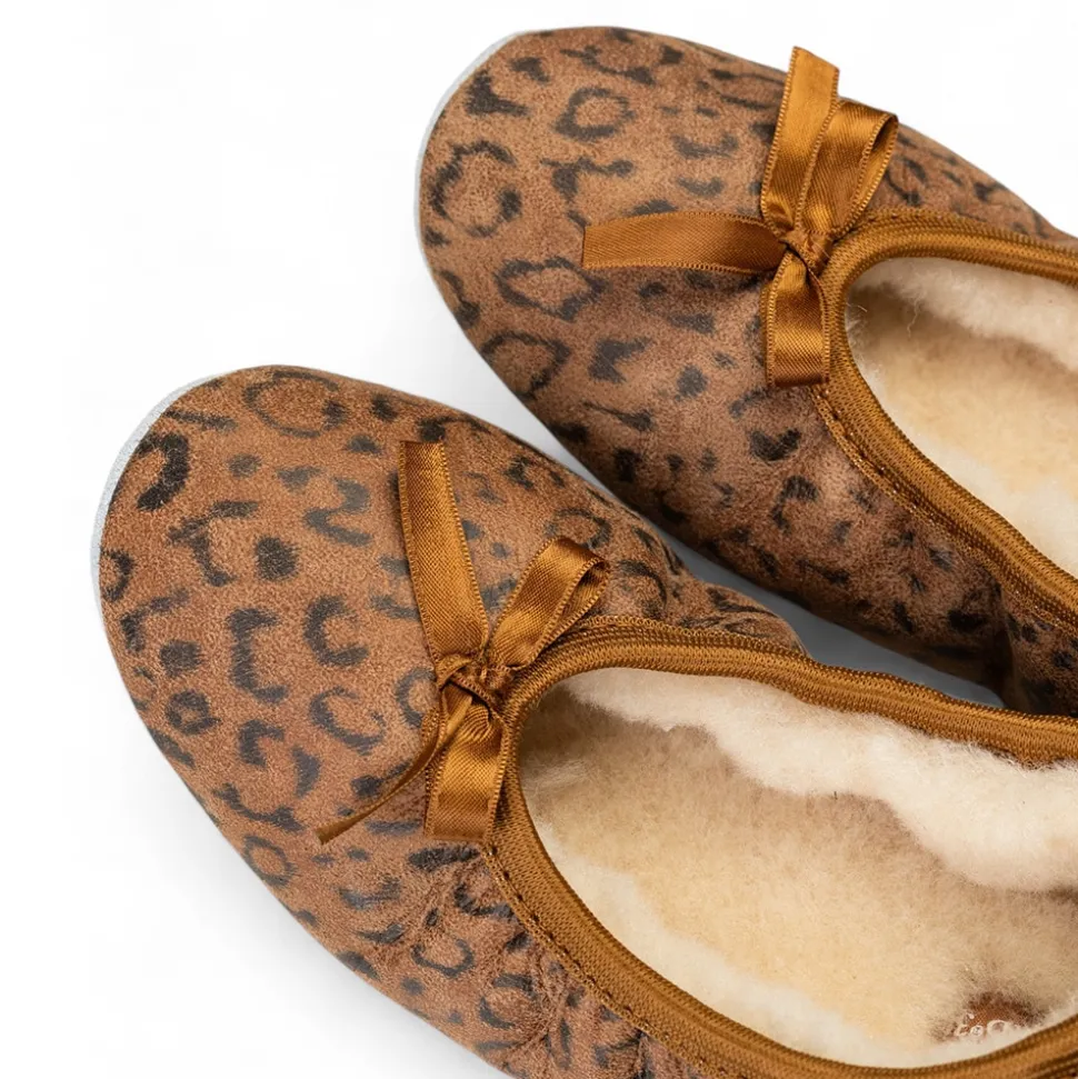 Saga slippers