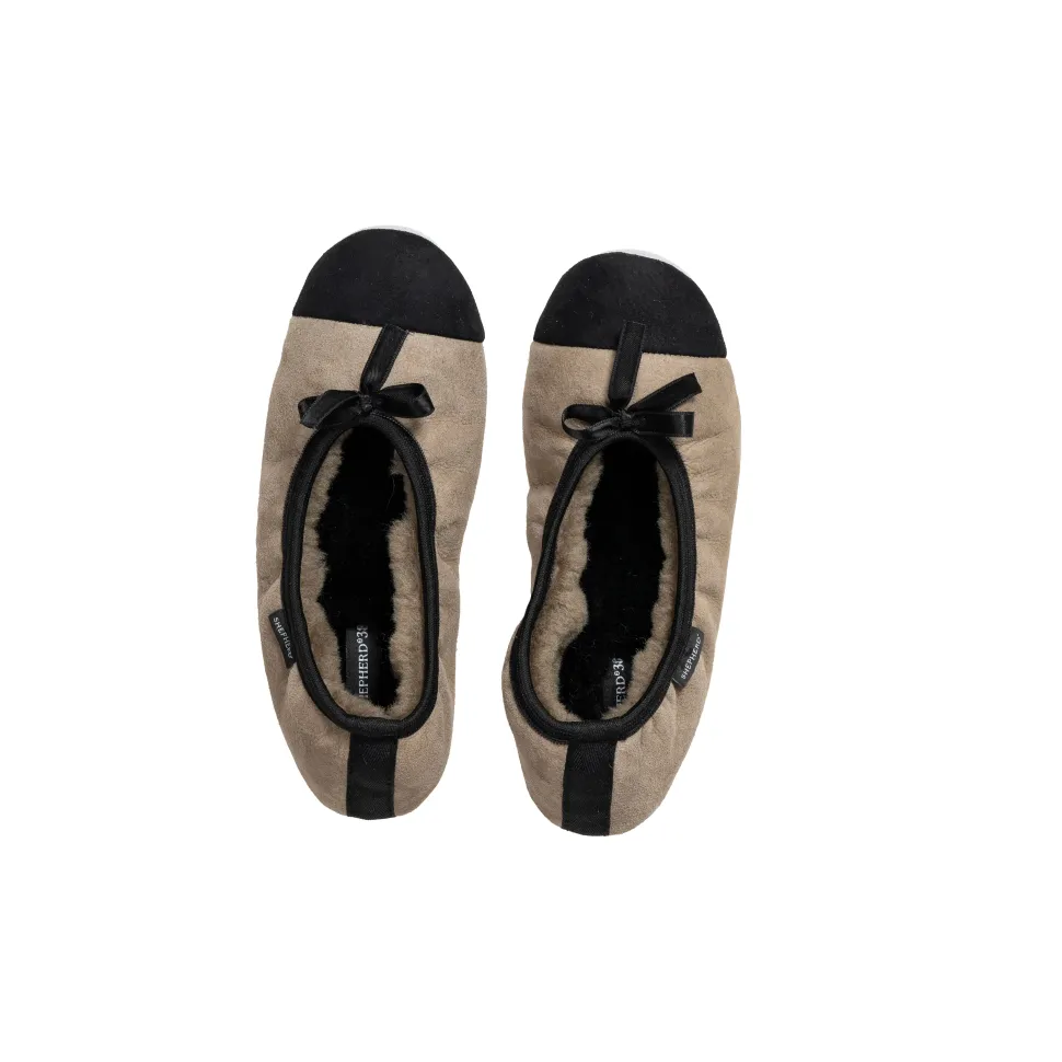 Saga slippers