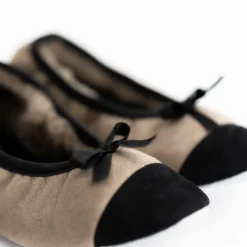 Saga slippers