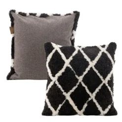 Scarlett cushion