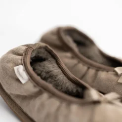 Stacy slippers