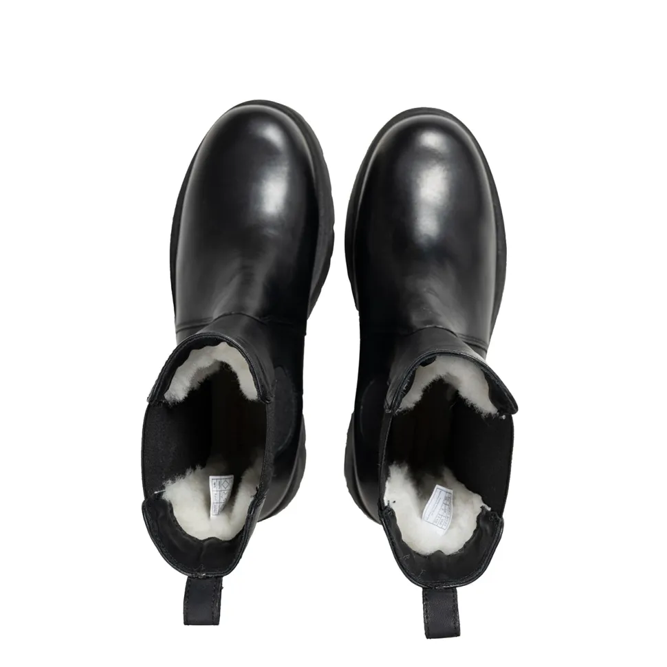 Taylor boots