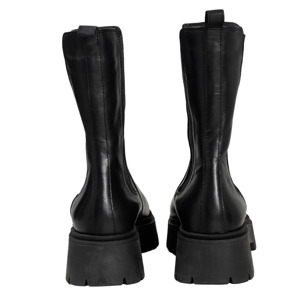 Taylor boots