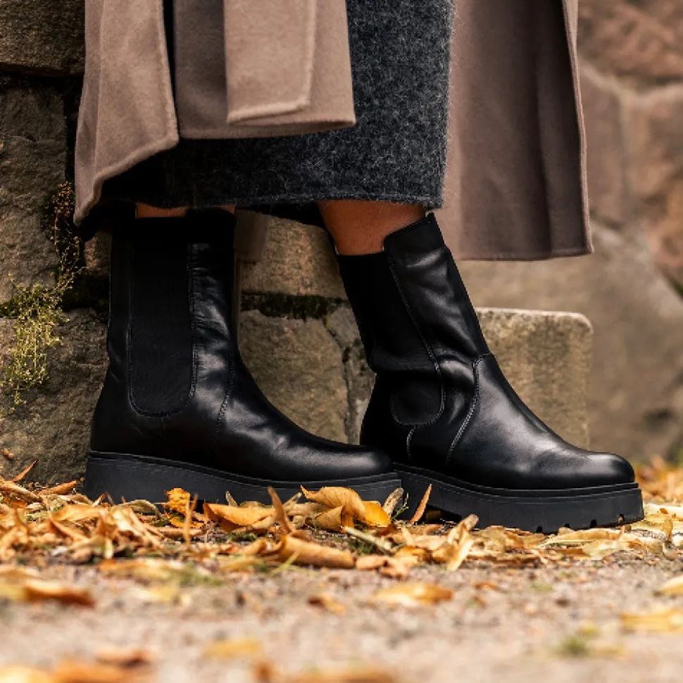 Taylor boots