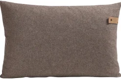 Tina cushion