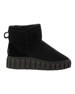 Alexa boots